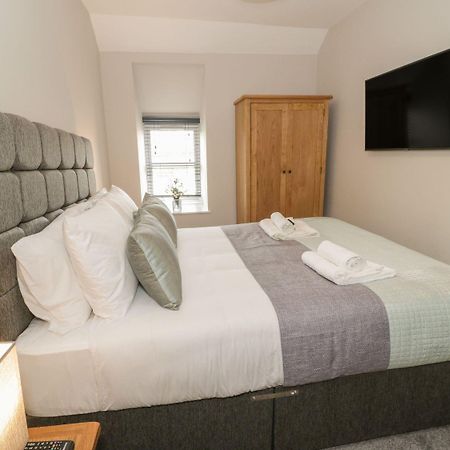 Отель The Blue Lion Cynwyd Номер фото